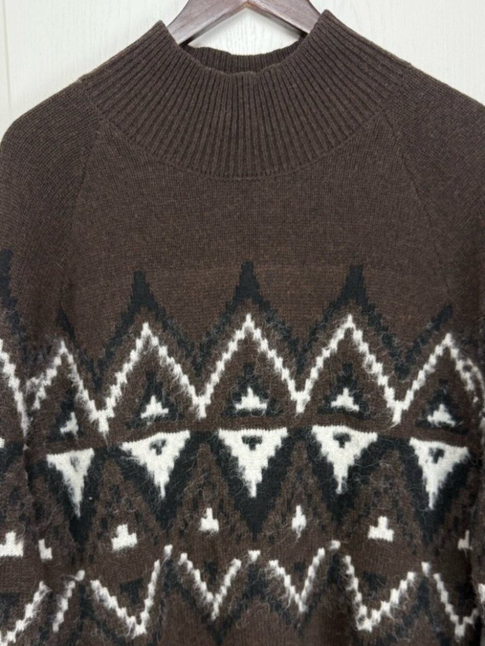 Banana Republic Como Fair Isle Sweater Men’s Size Medium Brown - Picture 4 of 9